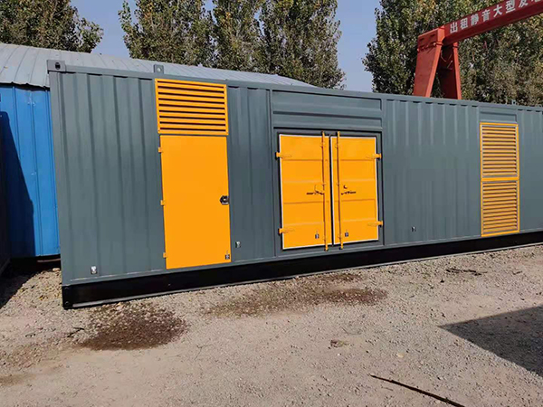 萍乡300kw 柴油发电机组用多大的空气开关？